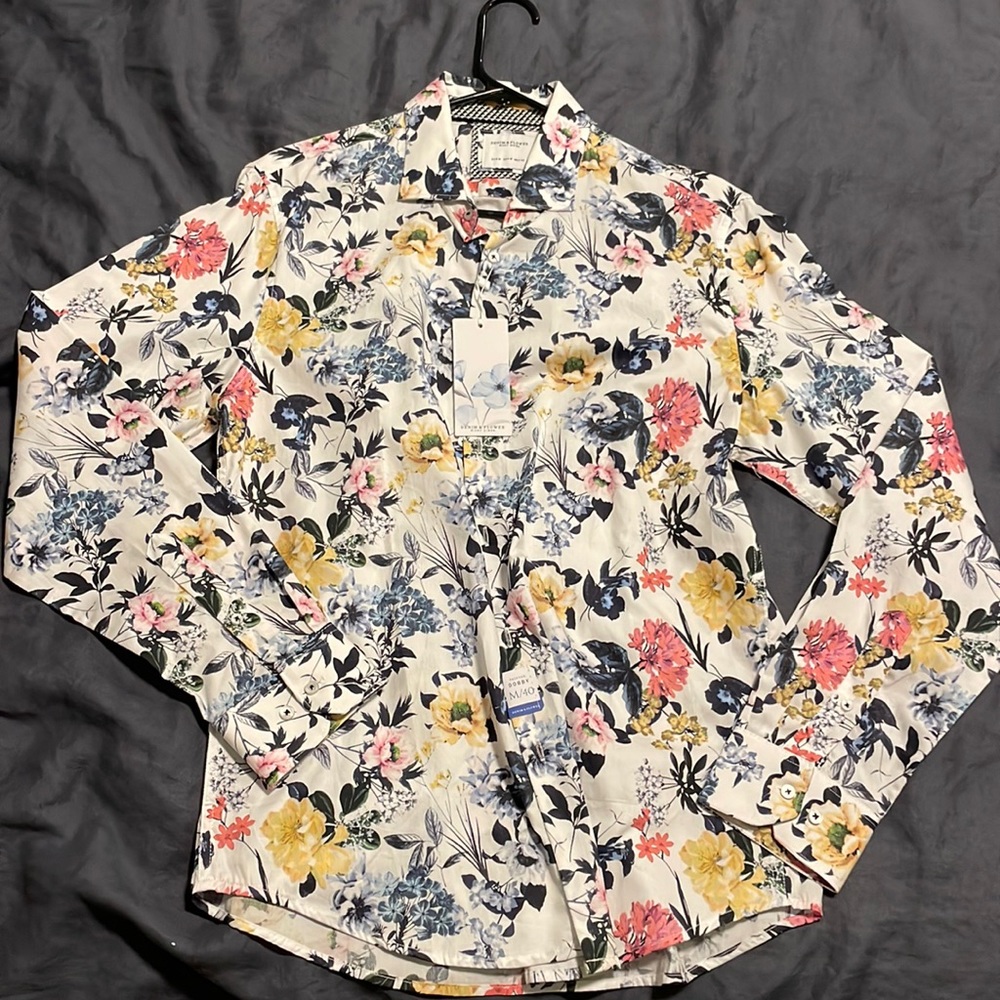 Men’s long sleeve dress shirt